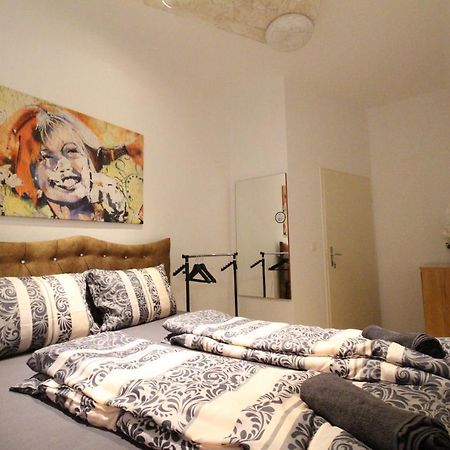 Private Double Bedroom Rf2 Vienna Esterno foto